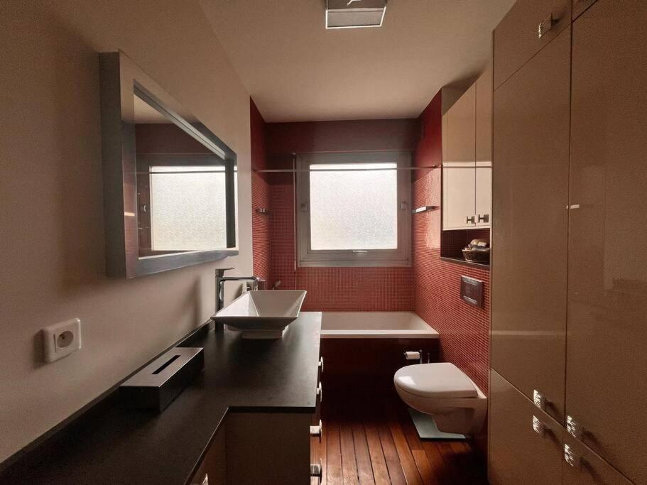 Апартаменти 16Eme - Pres Trocadero, Quartier Prestigieux Париж Екстер'єр фото